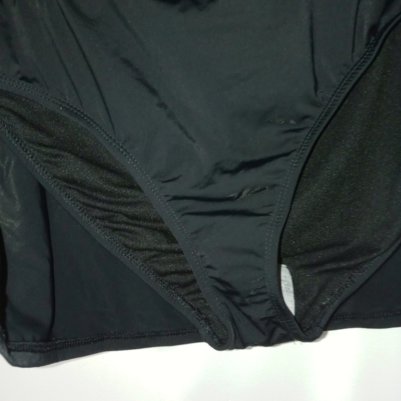 Liz Claiborne Swimwear Black Bikini Bottoms with Skirt - Picture 4 of 5